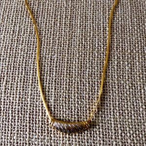 14kt gold and small diamond necklace